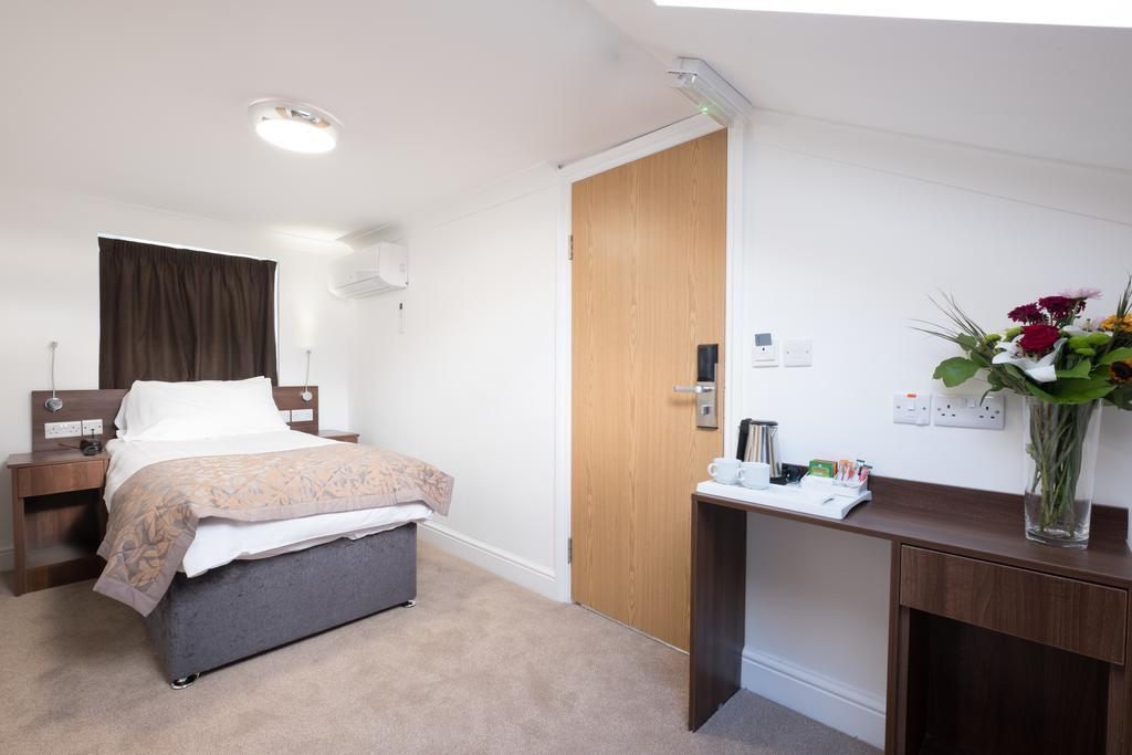 Signature Hotel London Ilford Luaran gambar